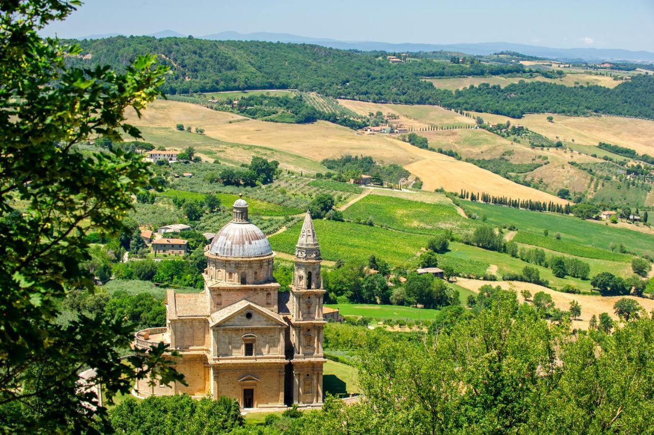 Meuble Evoe Bed & Breakfast Montepulciano Exterior photo