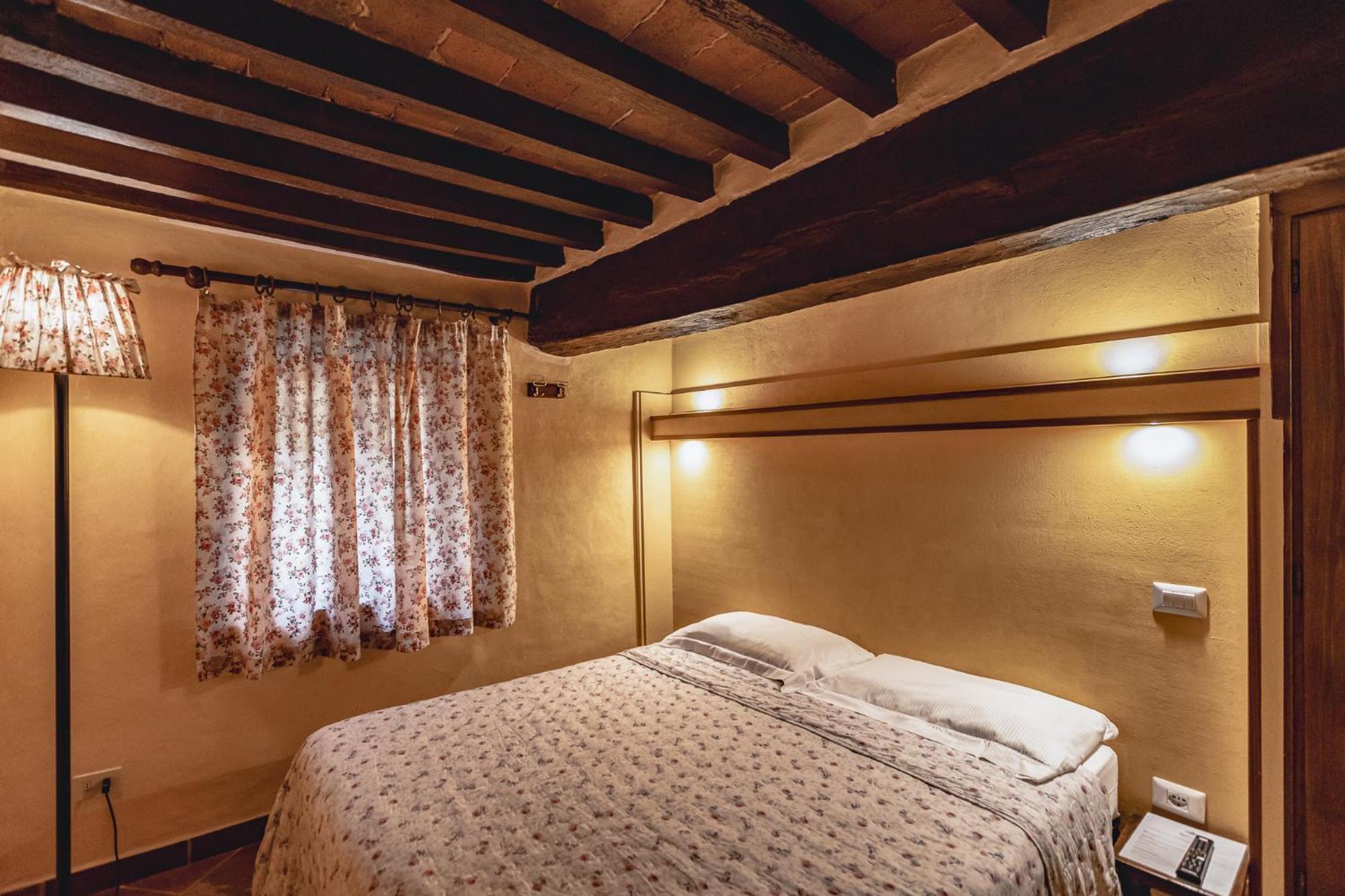 Meuble Evoe Bed & Breakfast Montepulciano Exterior photo