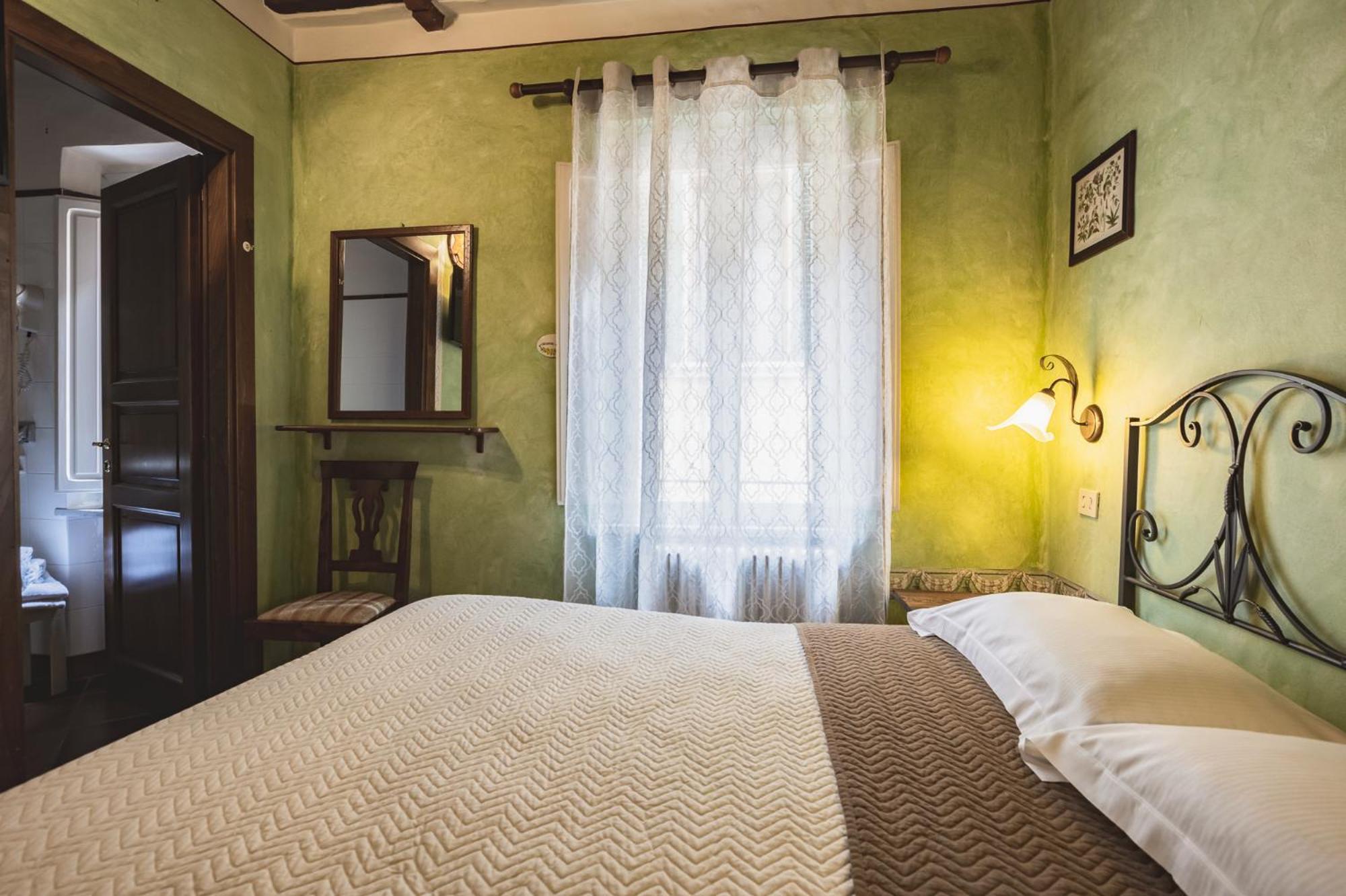 Meuble Evoe Bed & Breakfast Montepulciano Exterior photo
