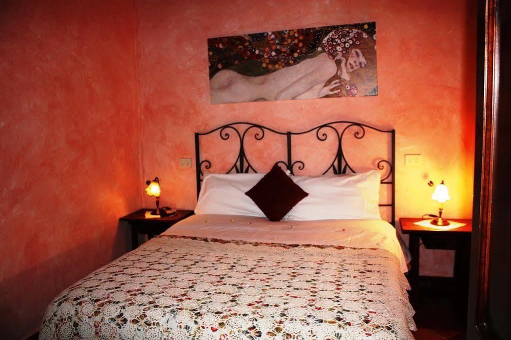 Meuble Evoe Bed & Breakfast Montepulciano Exterior photo